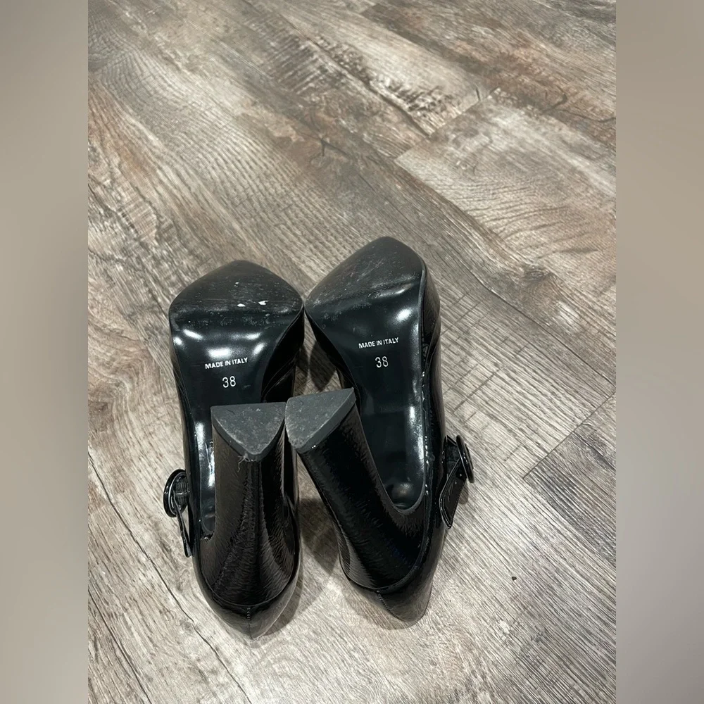 Nina elegant black
